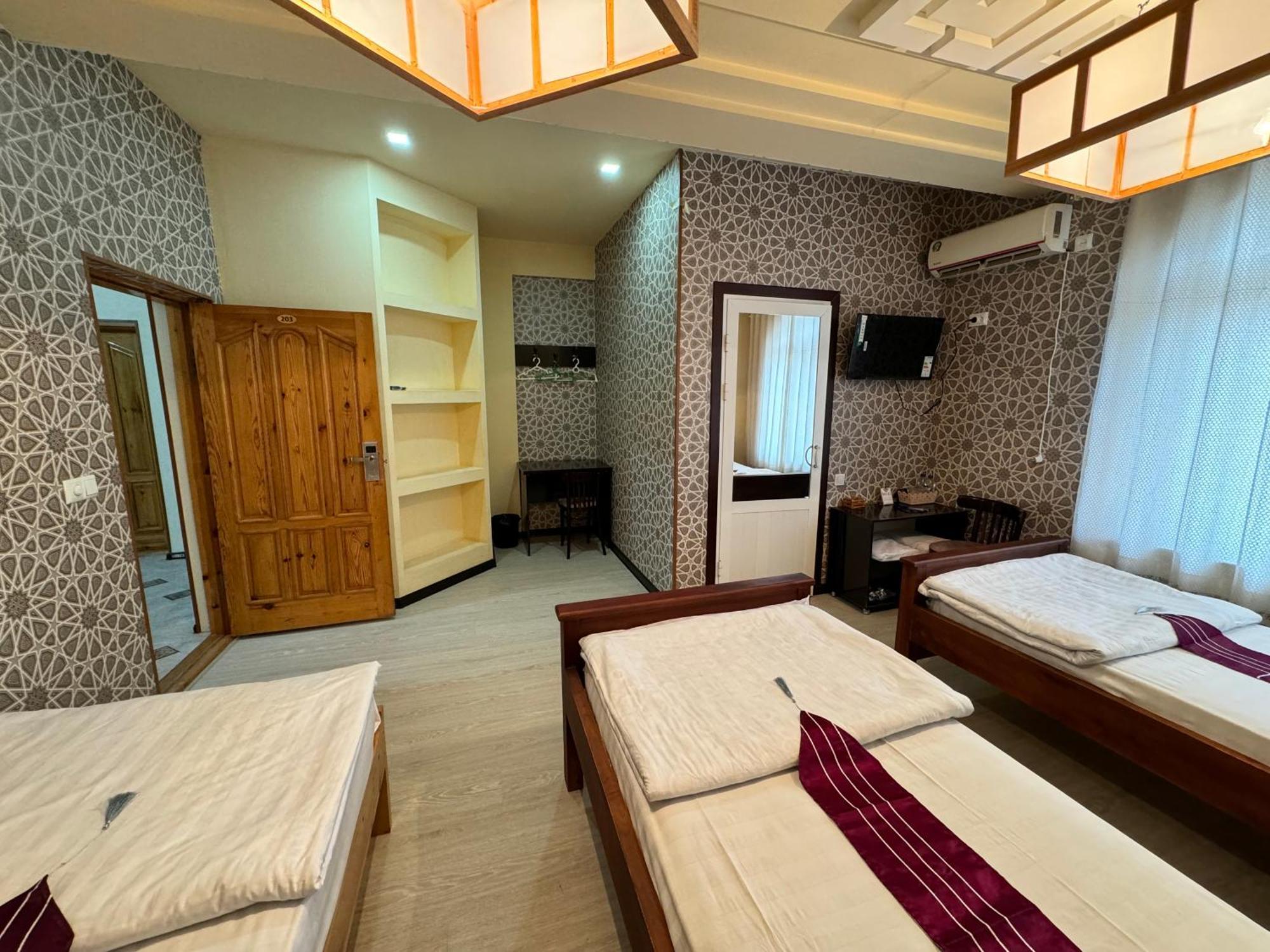 Qamar Hotel Buchara Exterior foto