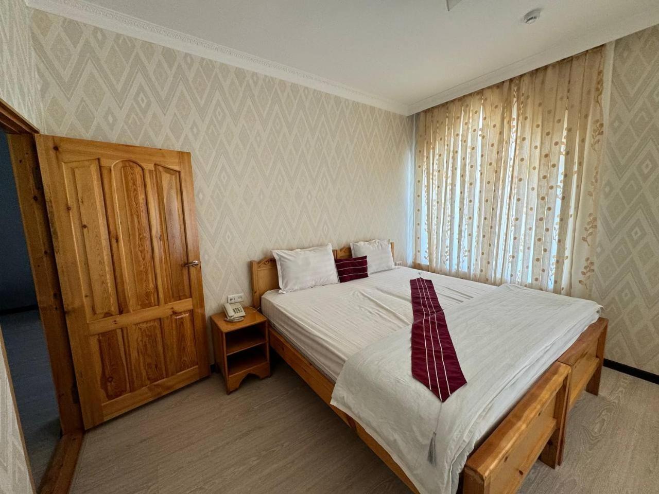 Qamar Hotel Buchara Exterior foto